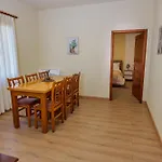 Bujtina Tushaj * Lezhë