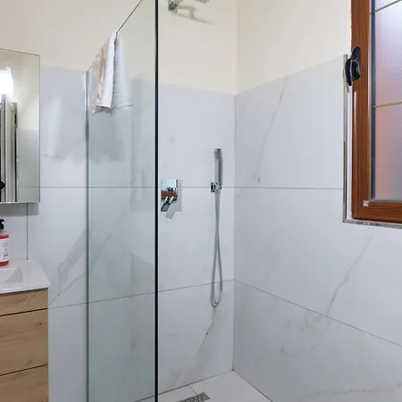 Landhuis Bujtina Tushaj Lezhë