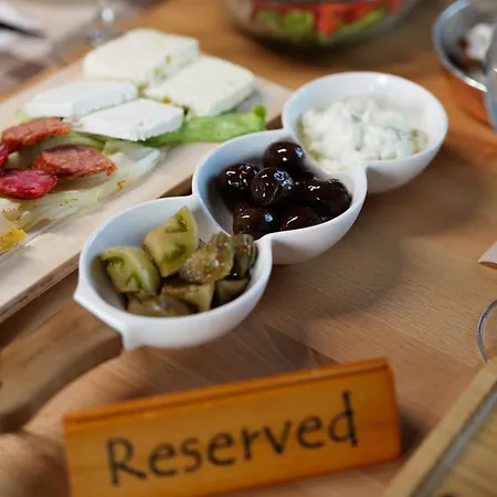 Bujtina Tushaj Landhuis Lezhë