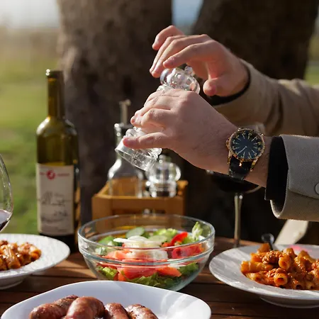 Bujtina Tushaj Landhuis