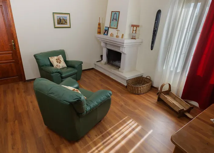 Bujtina Tushaj Lezhë